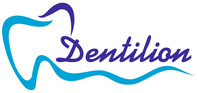 Steril ortamda yetişkin hastaya diş hekimi ve asistanı tarafından diş tedavisi